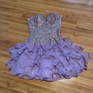 NWOT Sherri Hill Ruffled Cocktail Dress
